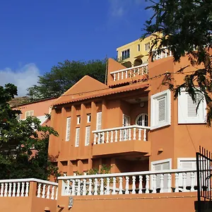Mira Mar Couette-café