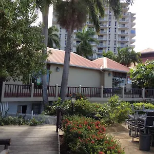 Aparthotel Club-delux Seaside